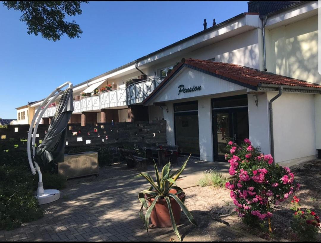 Pension " Zu Den Linden" Trin Trinwillershagen Ngoại thất bức ảnh